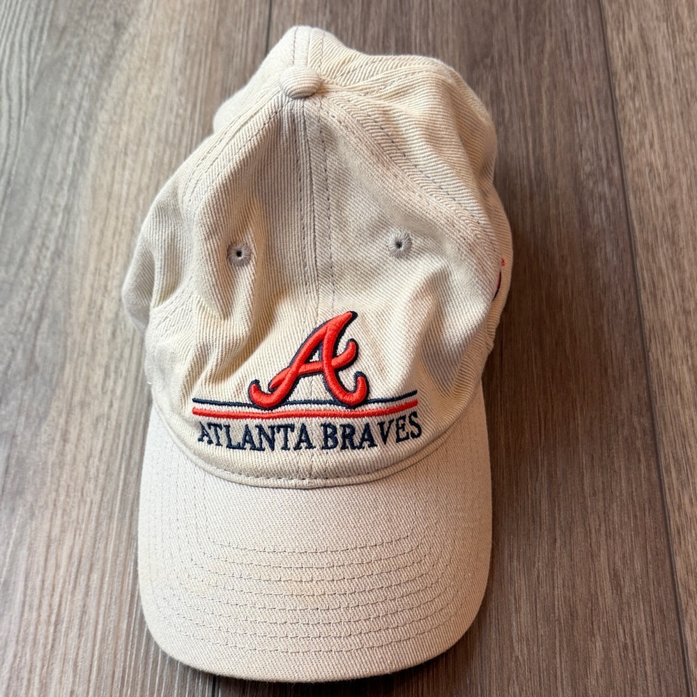 Atlanta Braves Tan and Red Baseball Cap
